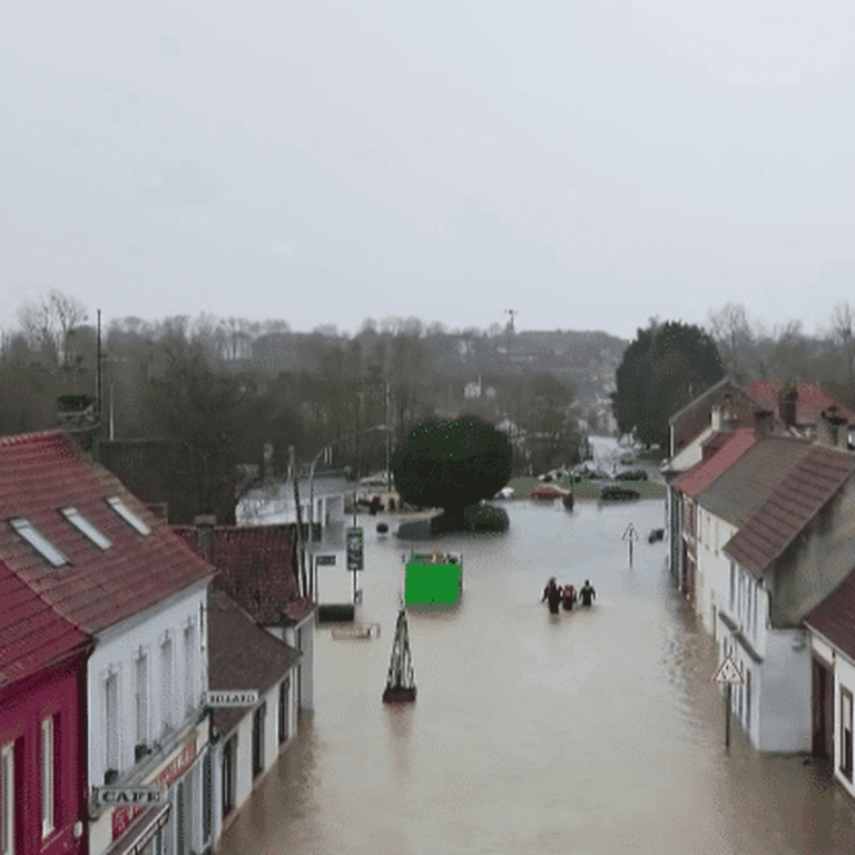 découvrez comment le coût de l'assurance habitation face aux inondations pourrait évoluer d'ici 2050 et préparez-vous aux futurs enjeux climatiques.